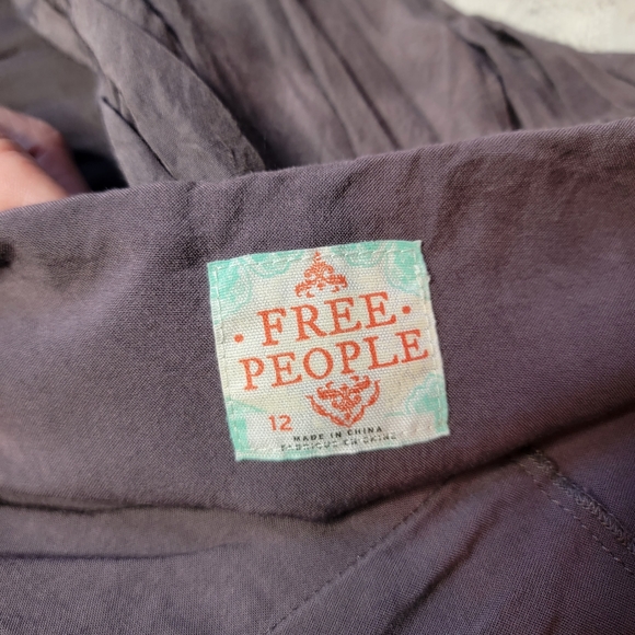 Free People Gray Ruffled Tiered Mini Skirt Size 12 - Picture 4 of 9